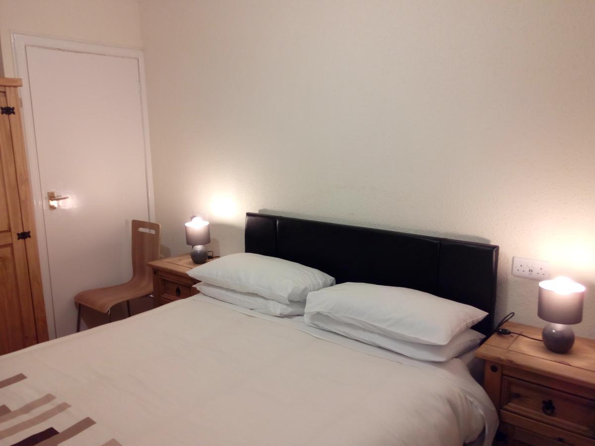 Homestay, Number 29, Dunollie 奥本 外观 照片